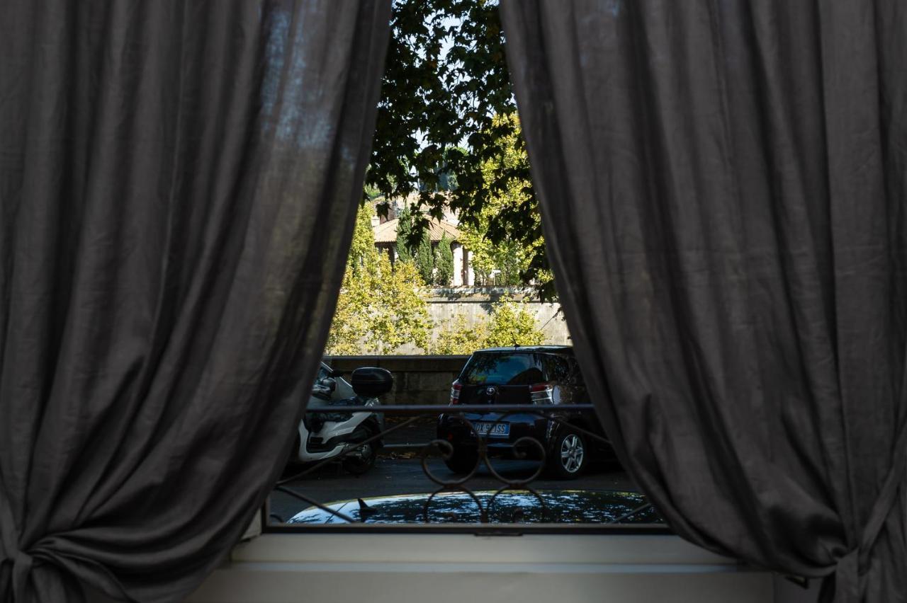 Lungotevere Ripa Рим Экстерьер фото